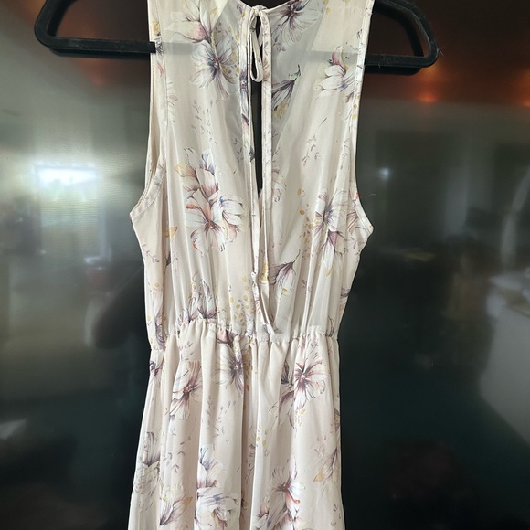 Floral Romer - Picture 2 of 5